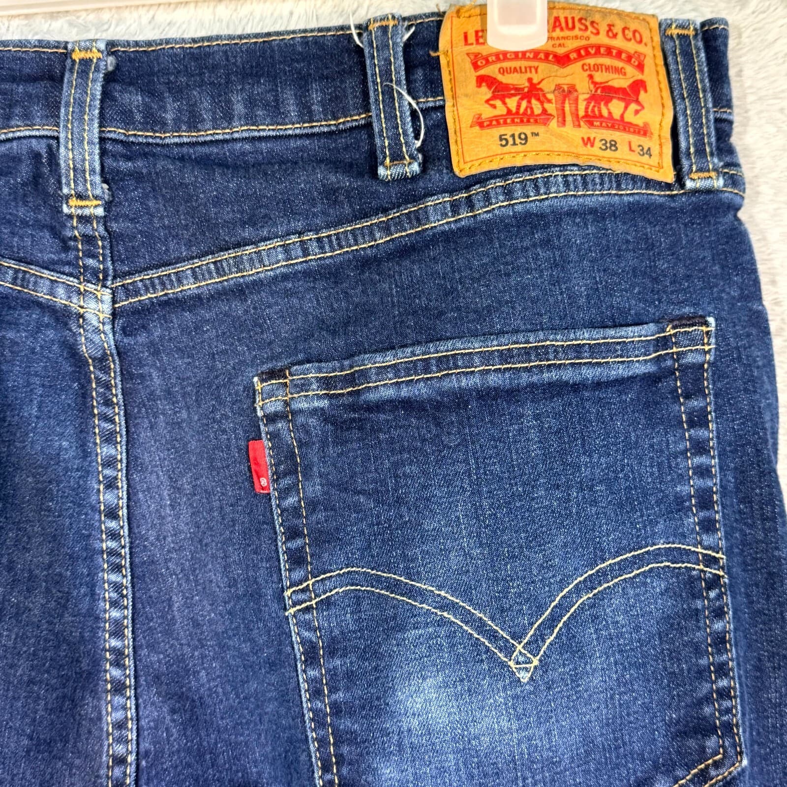 Levi’s 519 Men’s Jeans 38x34 Blue Denim Mid-Rise Straight Leg Regular Fit - Thumbnail 7
