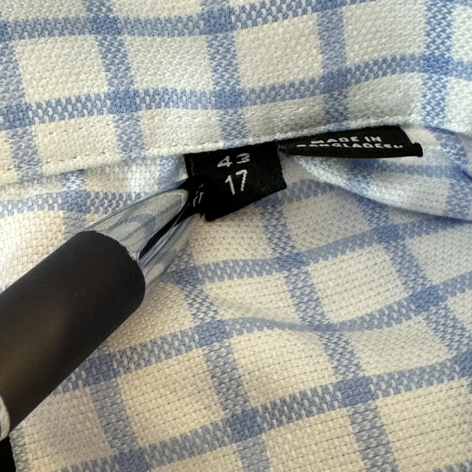 Hugo Boss Men’s Slim Fit Dress Shirt Size 17 Blue & White Check French Cuff - Thumbnail 12