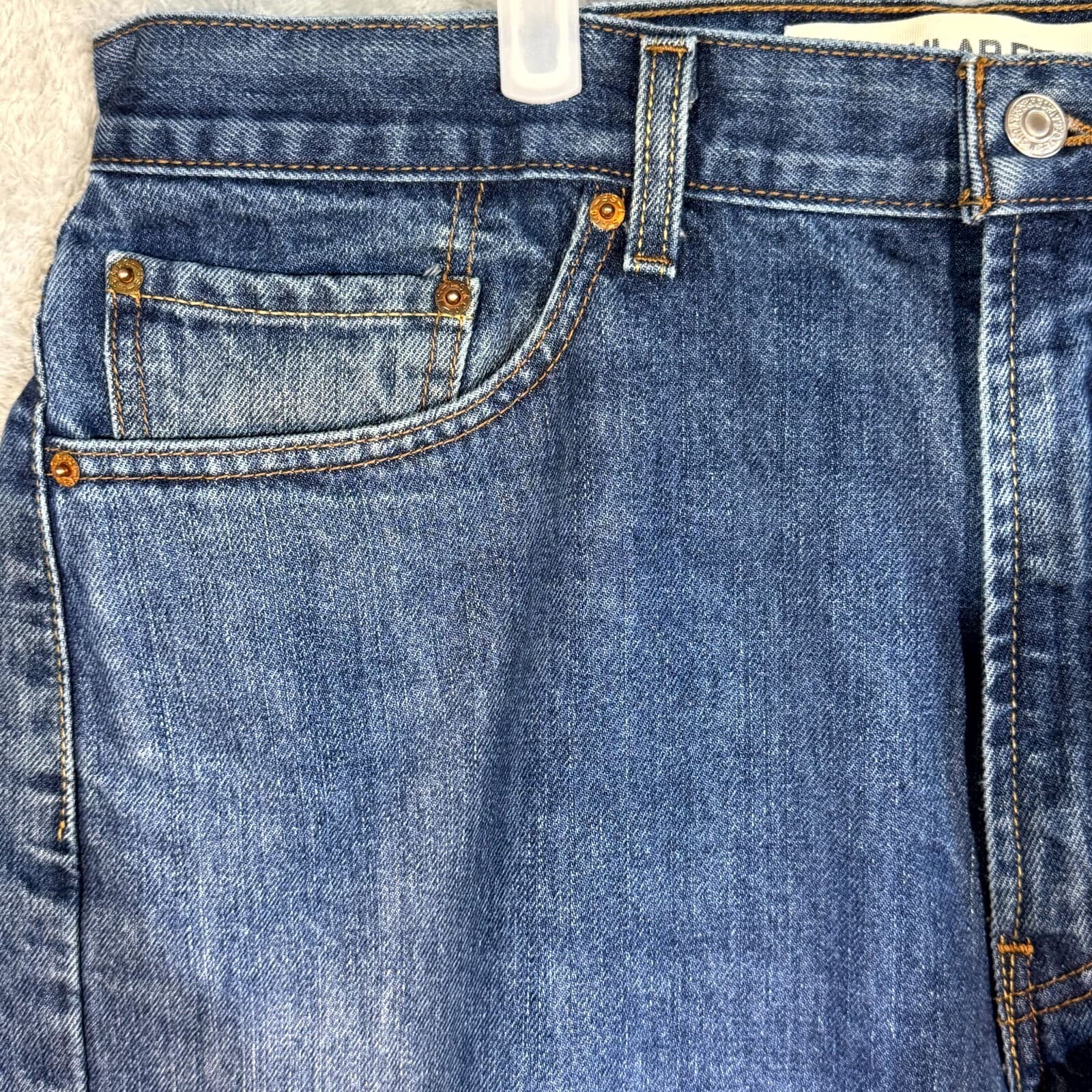 Vintage Levi’s 511 Men’s Jeans 32x32 Blue Denim Slim Fit Straight Leg - Thumbnail 3