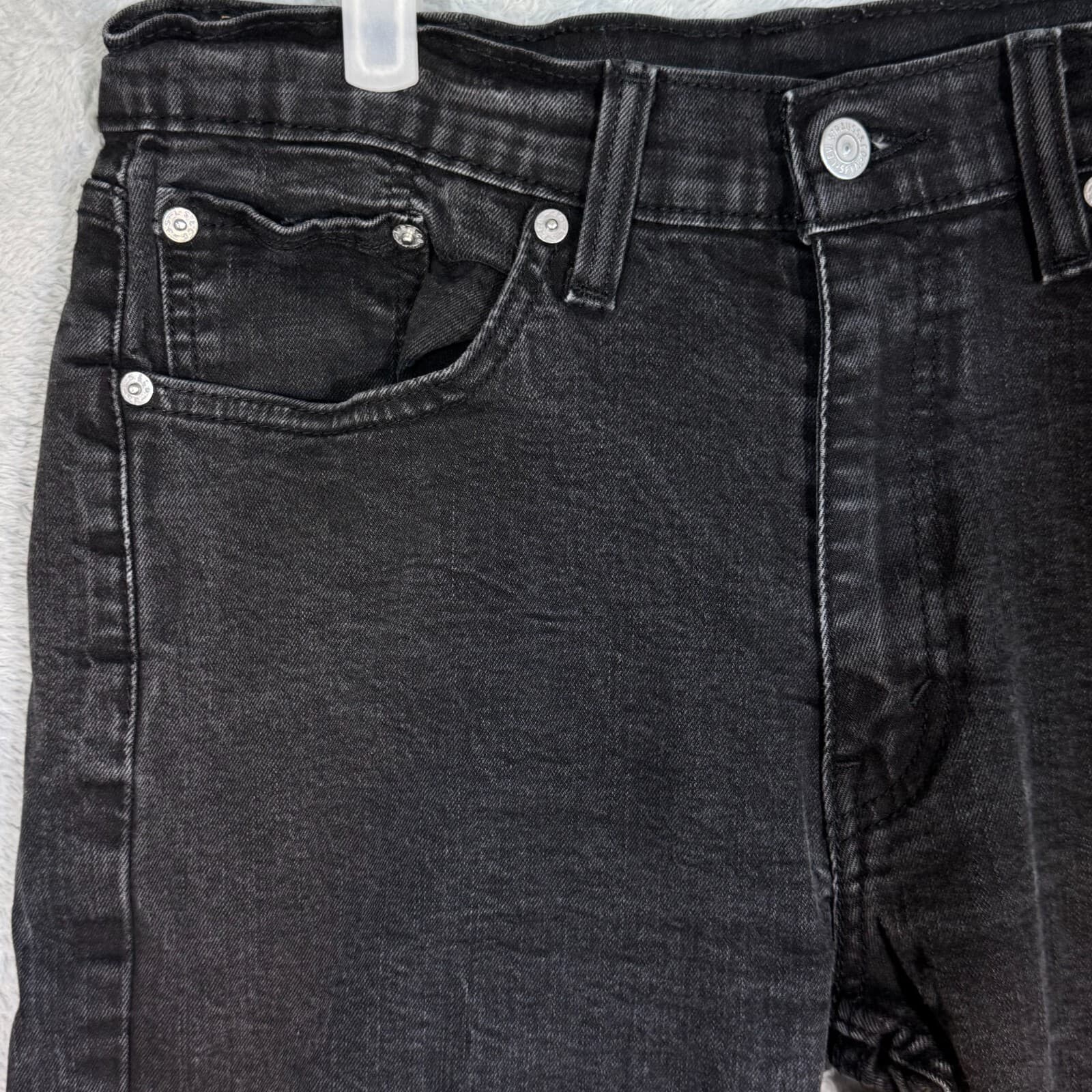 Levi’s 514 Men’s Jeans 33x30 Black Denim Mid-Rise Straight Leg - Thumbnail 3