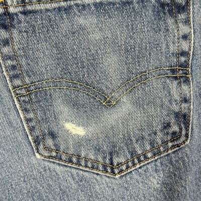 Vintage Levis 550 Jeans Mens 34x34 Blue Relaxed Tapered Distressed Denim - Thumbnail 4