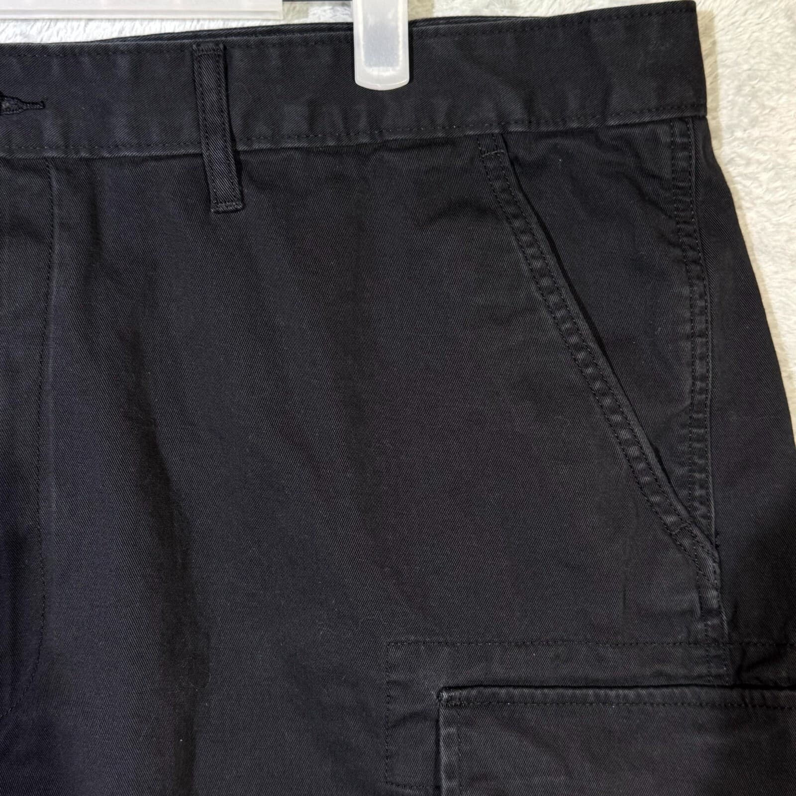 Levi’s Men’s Cargo Shorts 42 Black 100% Cotton High-Rise Classic Fit - Thumbnail 4