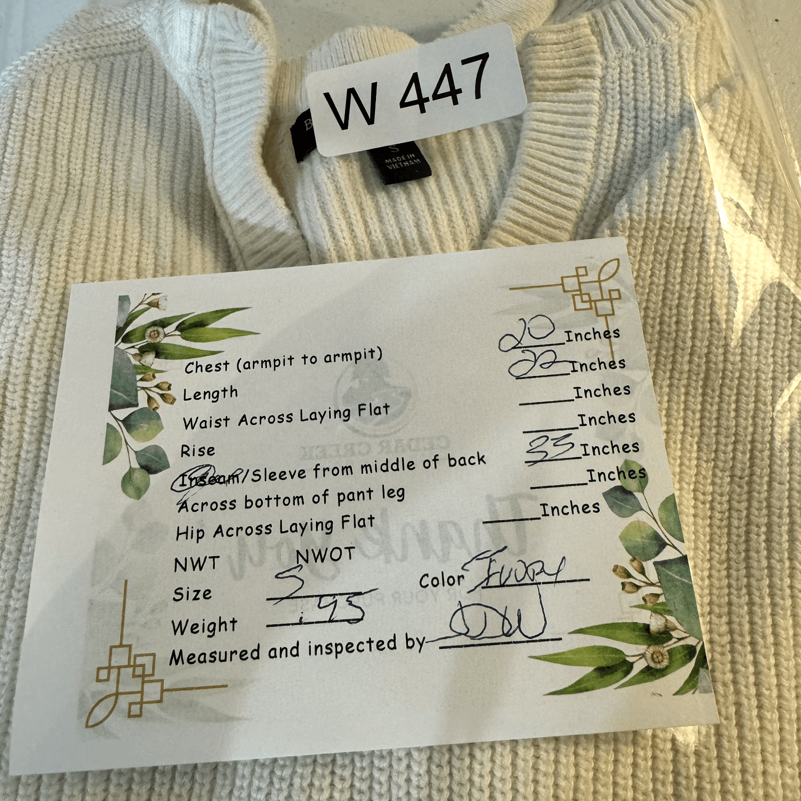 Banana Republic Women’s Ivory Split‑Neck Knit Pullover Sweater – Size S W447 - Thumbnail 13