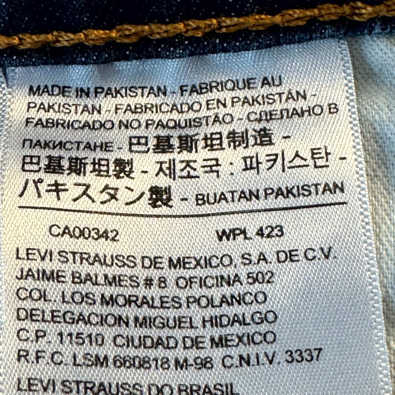 Levi's 541 Men's 42x34 Blue Denim Athletic Fit Mid-Rise Straight - Thumbnail 4