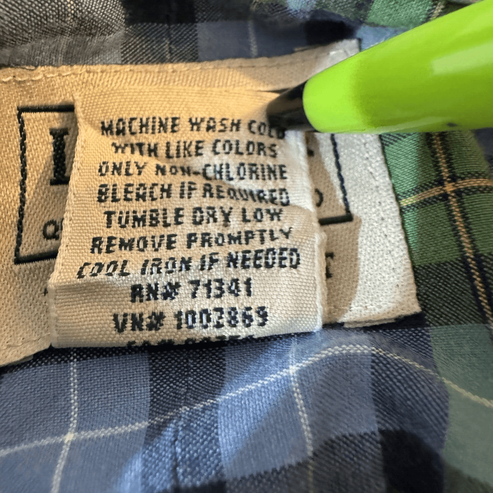 L.L.Bean Men’s Shirt Large Green Blue Plaid 100% Cotton Traditional Fit - Thumbnail 14