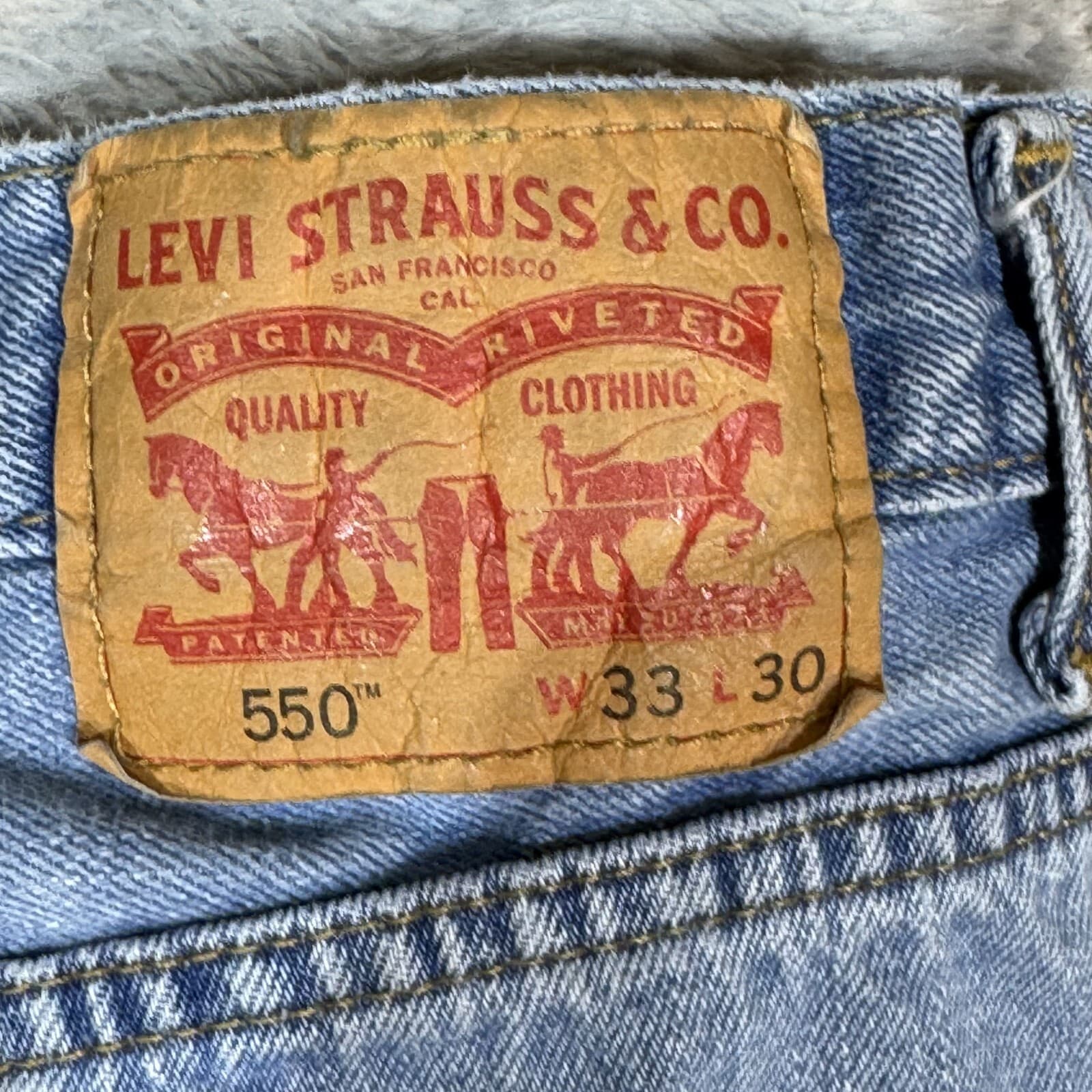 Levi's 550 Men Jeans 33x30 Blue Denim Mid-Rise Relaxed Fit Straight Leg Zip Fly - Thumbnail 5