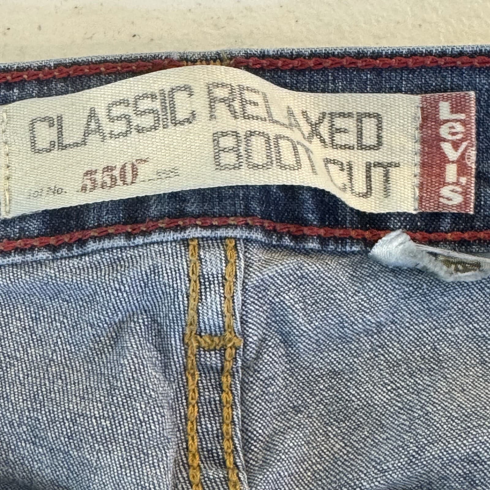 Levi’s 550 Men Jeans 32x31 Blue Denim Mid-Rise Classic Relaxed Bootcut Zip Fly - Thumbnail 3