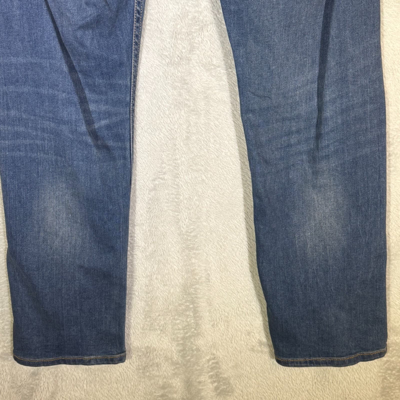 Levi’s 505 Men’s Jeans 31x30 Blue Denim Regular Fit Mid-Rise Straight Leg - Thumbnail 8