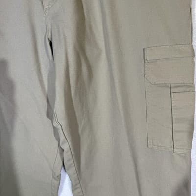 Dickies Cargo Pants Mens 42x32 Khaki Utility Workwear Pockets Polyester Blend - Thumbnail 5