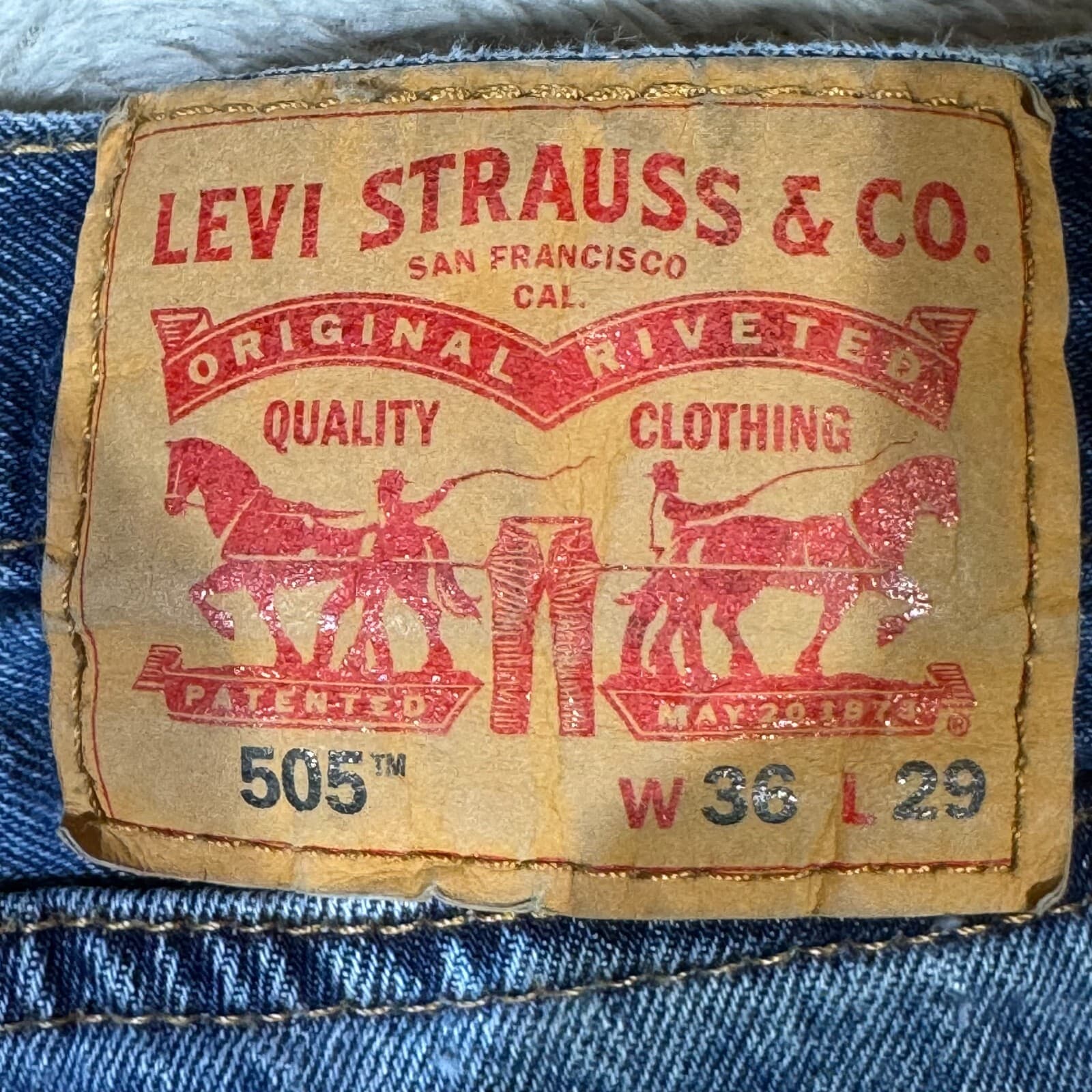 Levis 505 Jeans Mens 36x29 Regular Fit Straight Leg Blue Denim Zip Fly Classic - Thumbnail 10