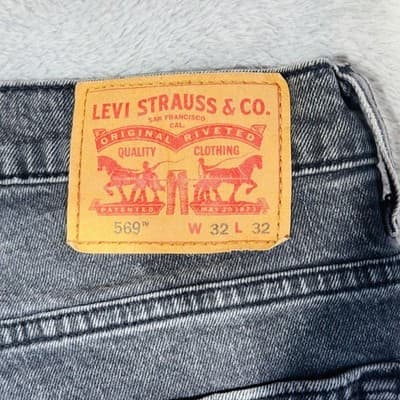 Levis 569 Jeans Mens 32x32 Black Charcoal Wash Relaxed Straight Denim Zip Fly - Thumbnail 4