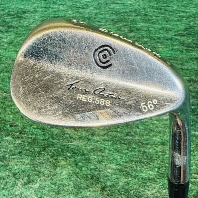 Vintage Cleveland Tour Action 56° Wedge Mens RH Steel Shaft Golf Club USA - Image 1