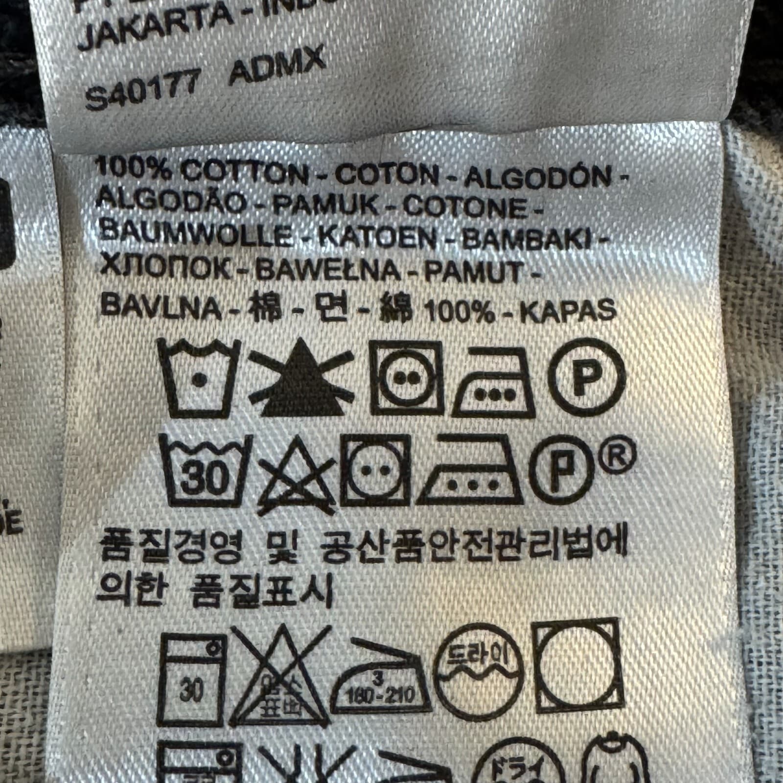 Levi's 550 Jeans Mens 42x30 Black Denim Relaxed Fit Tapered Leg Mid Rise Zip Fly - Thumbnail 9