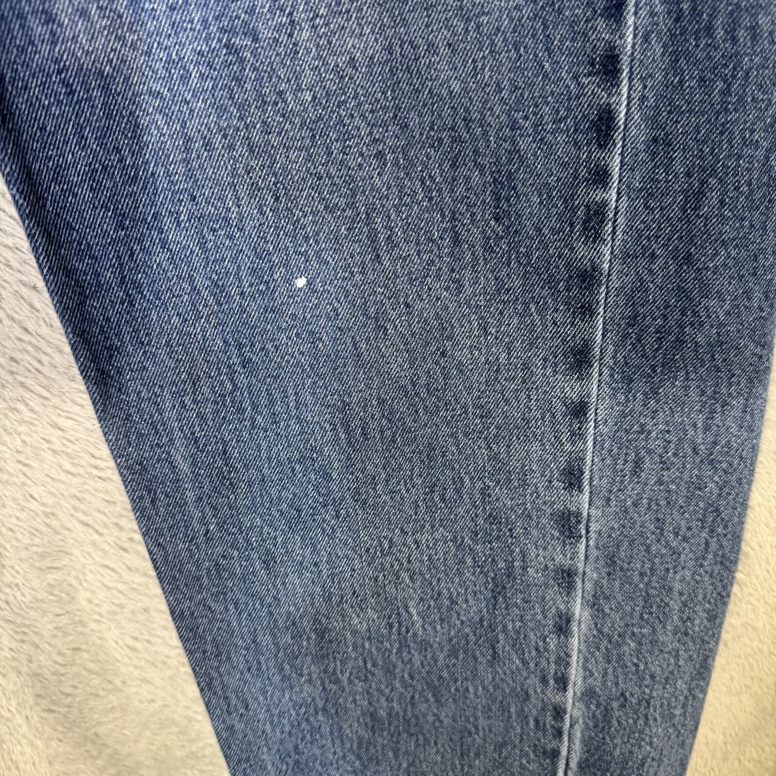 Levi's 550 Jeans Mens 36x34 Blue Denim Relaxed Fit Tapered Leg Mid Rise Zip Fly - Thumbnail 3