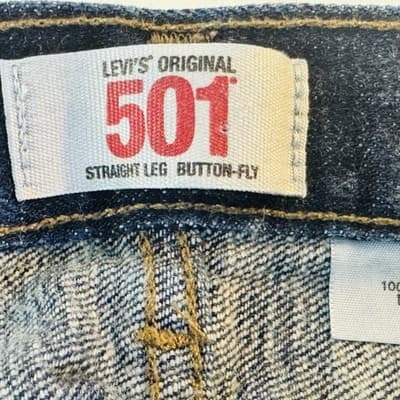Vintage Levis 501 Jeans Mens 34x30 Blue Medium Wash Straight Denim 90s - Thumbnail 6