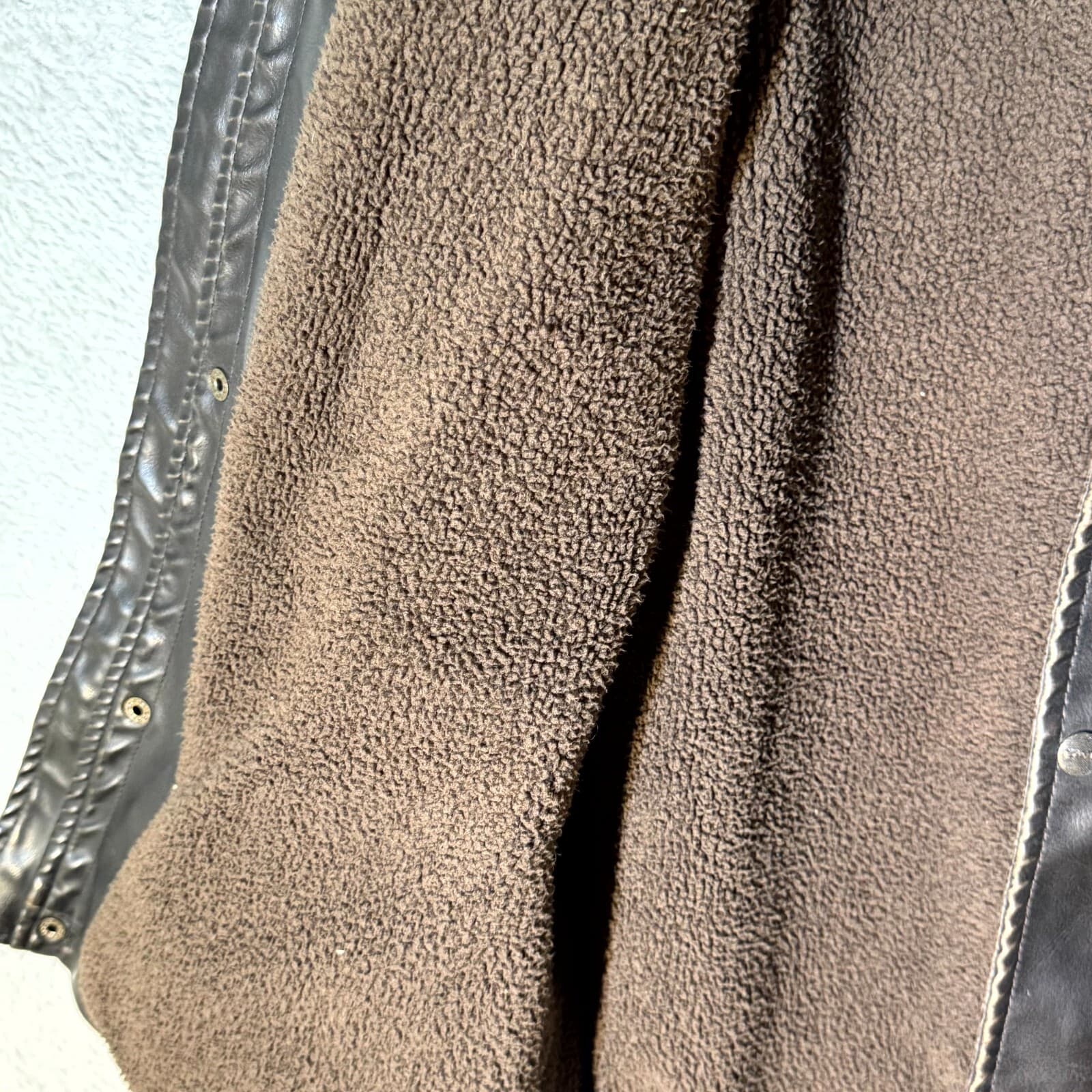 Levi's Bomber Jacket Mens Large Brown Faux Leather Fleece Lined Coat - Thumbnail 9