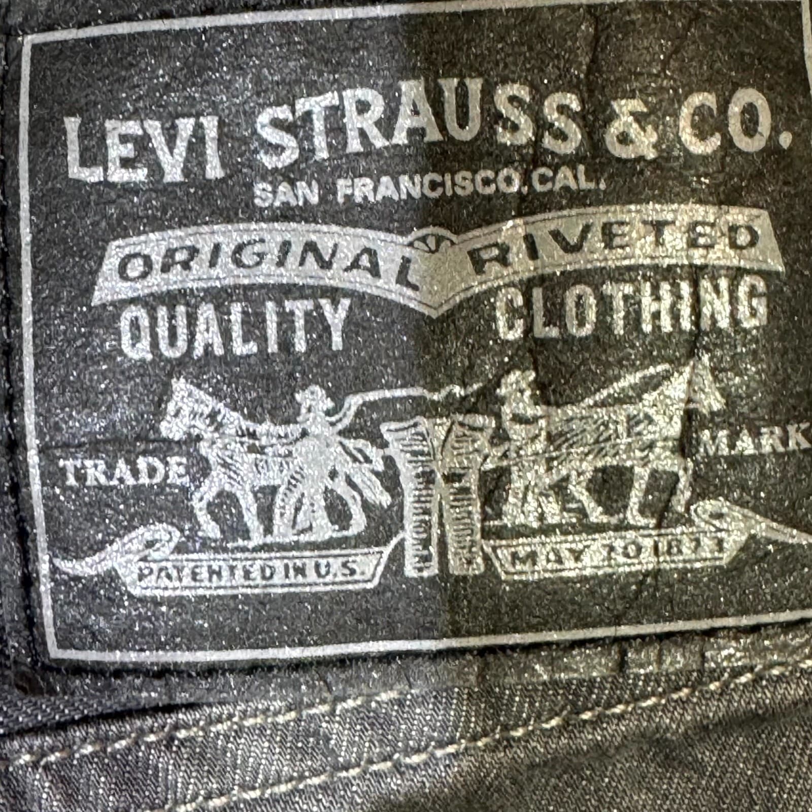 Levi’s Men’s Jeans 34x30 Gray Denim 100% Cotton Dark Wash Straight Leg Classic - Thumbnail 10