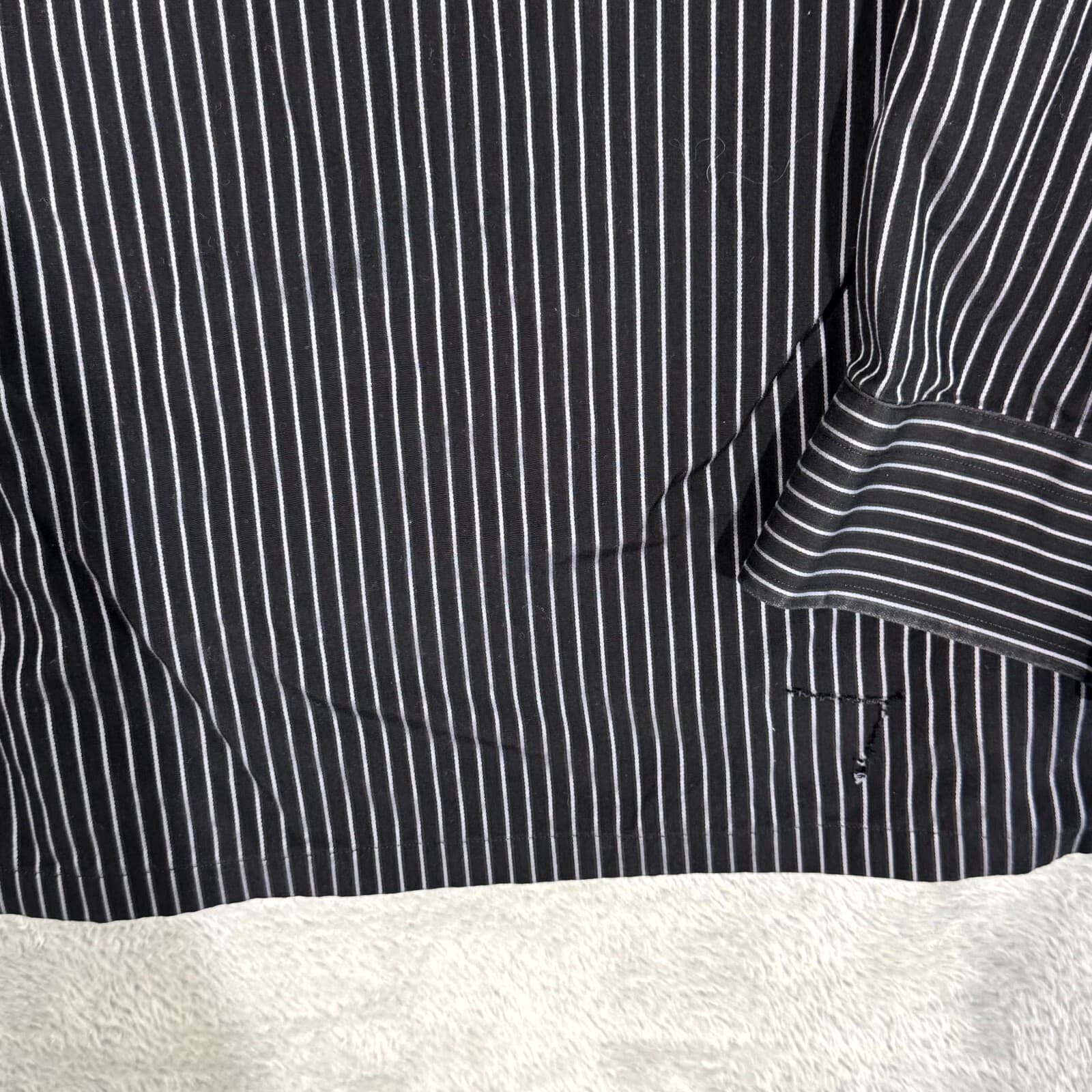 Hugo Boss Men's Dress Shirt 17 34/35 Black Pinstripe Long Sleeve Button-Up - Thumbnail 12