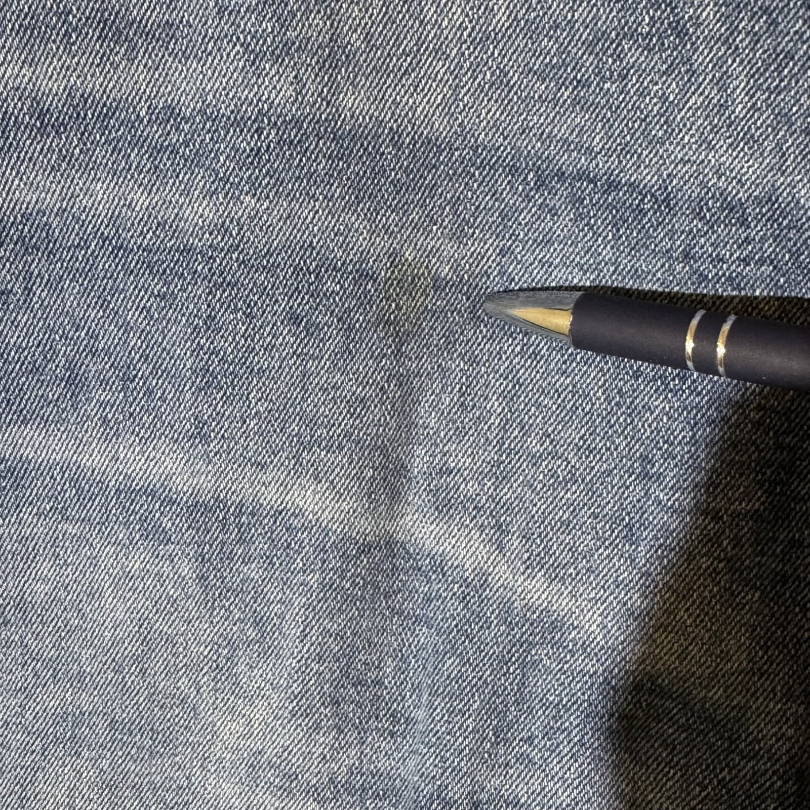 Levis Jeans Mens 38x32 Blue Denim Straight Leg 100 Percent Cotton Mid Rise Zip F - Thumbnail 3