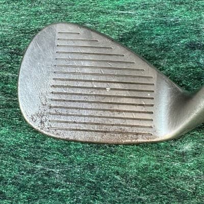 Mizuno MP T Series 56-10 Wedge Black Ni Grain Flow Forged Dynamic Gold Steel - Thumbnail 2