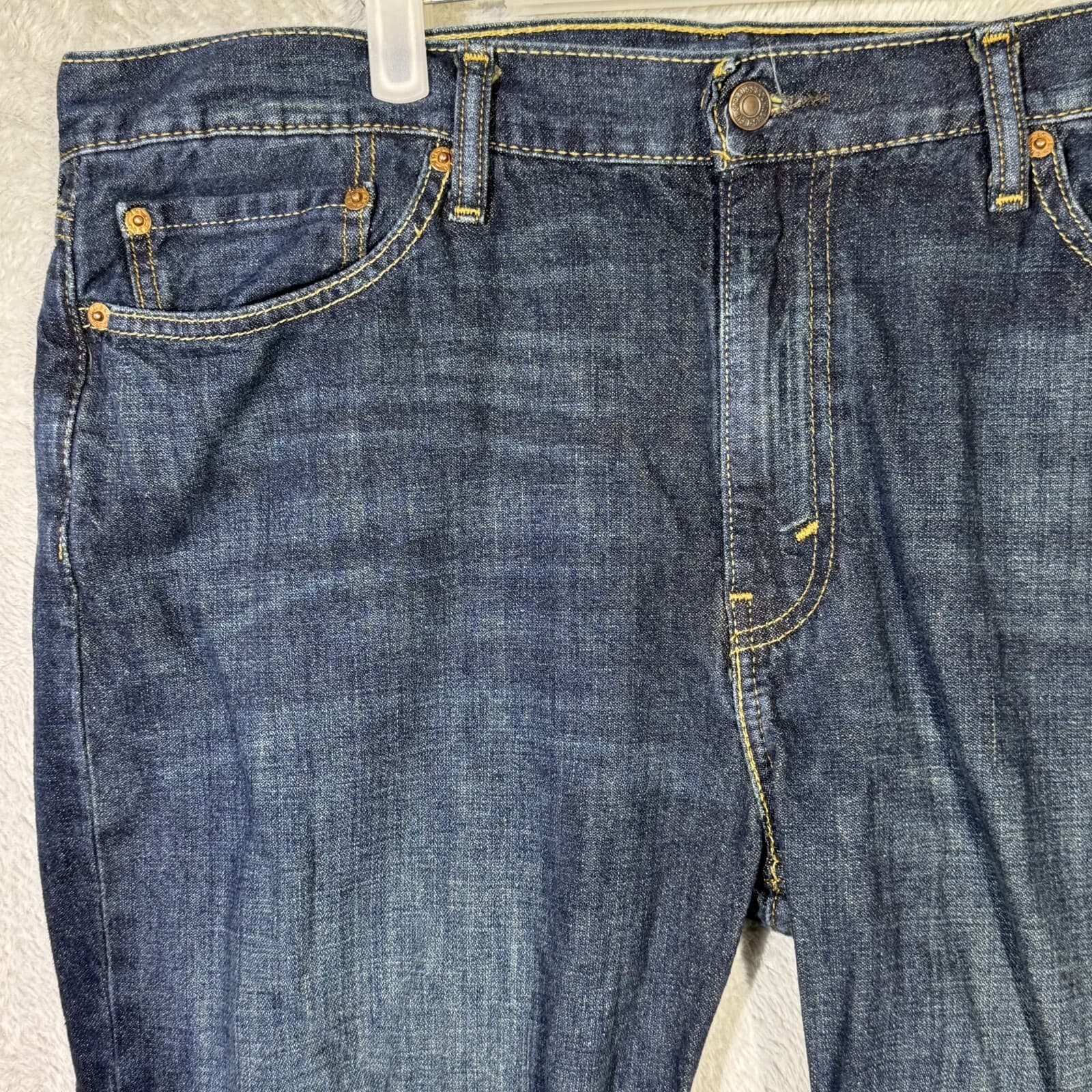 Levis 514 Jeans Mens 38x30 Blue Denim 100 Percent Cotton Straight Leg Mid Rise - Thumbnail 3
