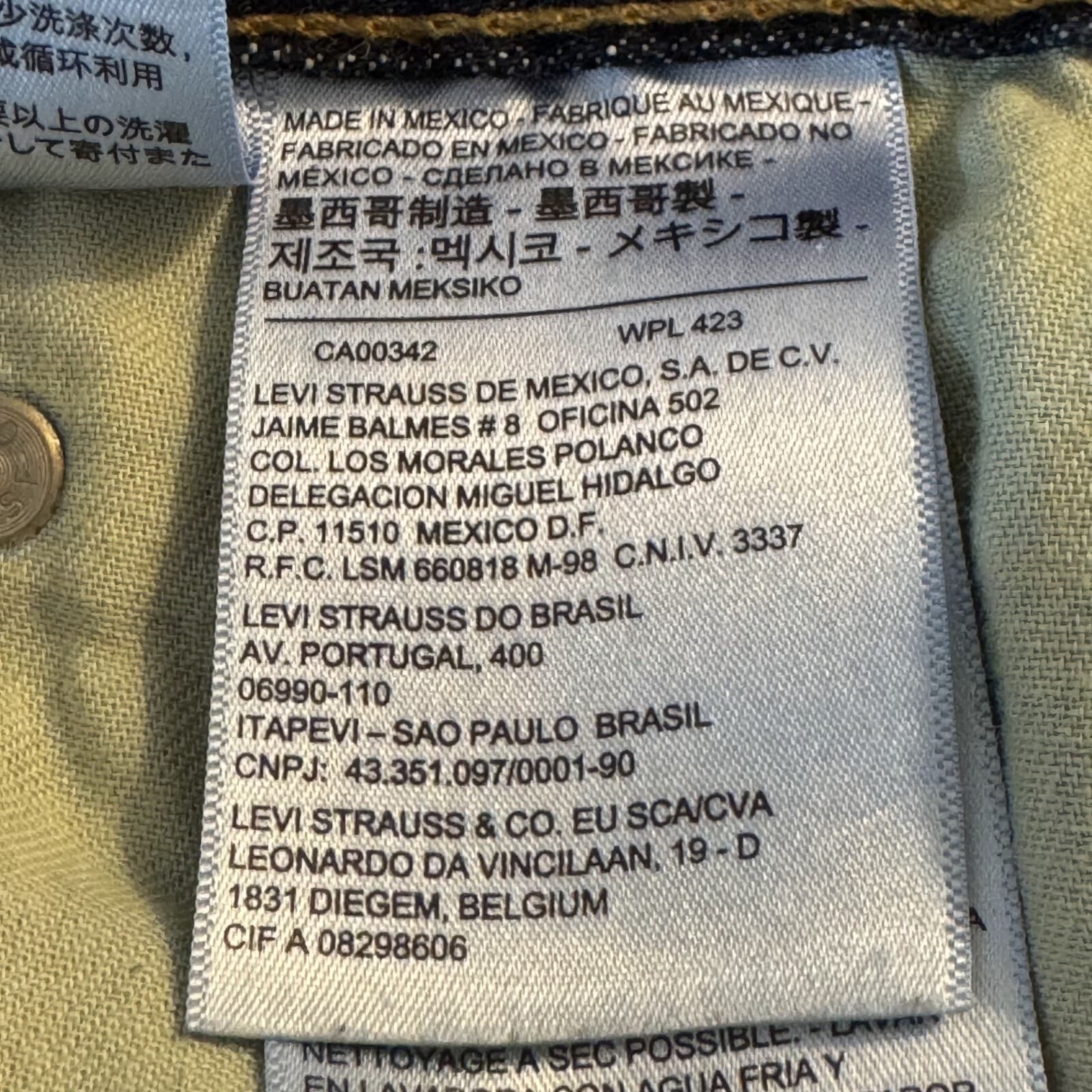 Levis 514 Jeans Mens 38x30 Blue Denim 100 Percent Cotton Straight Leg Mid Rise - Thumbnail 12