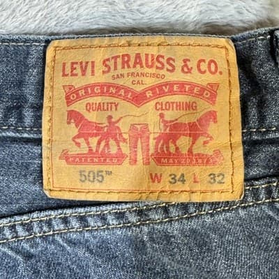Levis 505 Jeans Mens 34x32 Blue Straight Leg Medium Wash Denim Worn Hem - Thumbnail 5