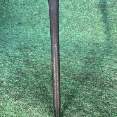 Warrior Tour 3.1 52° Gap Wedge Mens RH Regular Custom Graphite Black Golf Club - Thumbnail 10