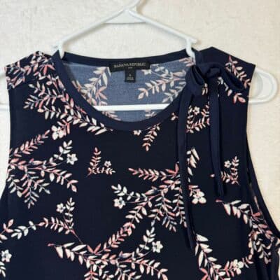 Banana Republic Women's Blouse Black Floral Sleeveless Pullover Sz S W 254 - Thumbnail 3