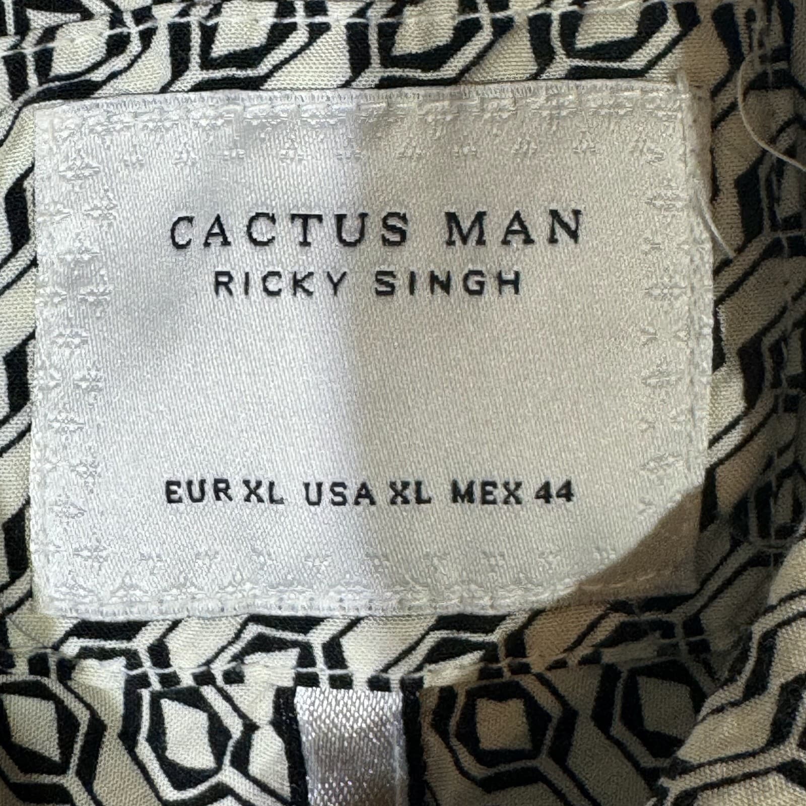 Cactus Man Men’s XL Cream Geometric Print Short-Sleeve Viscose Shirt M505 - Thumbnail 7