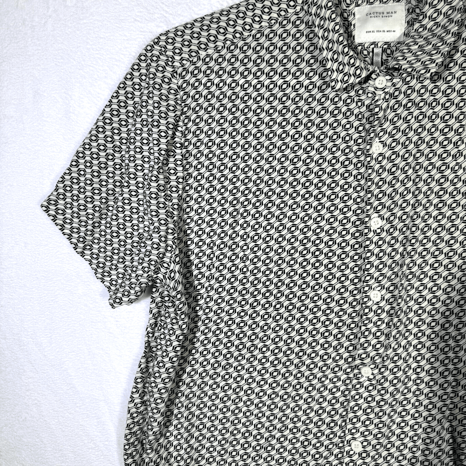 Cactus Man Men’s XL Cream Geometric Print Short-Sleeve Viscose Shirt M505 - Thumbnail 4