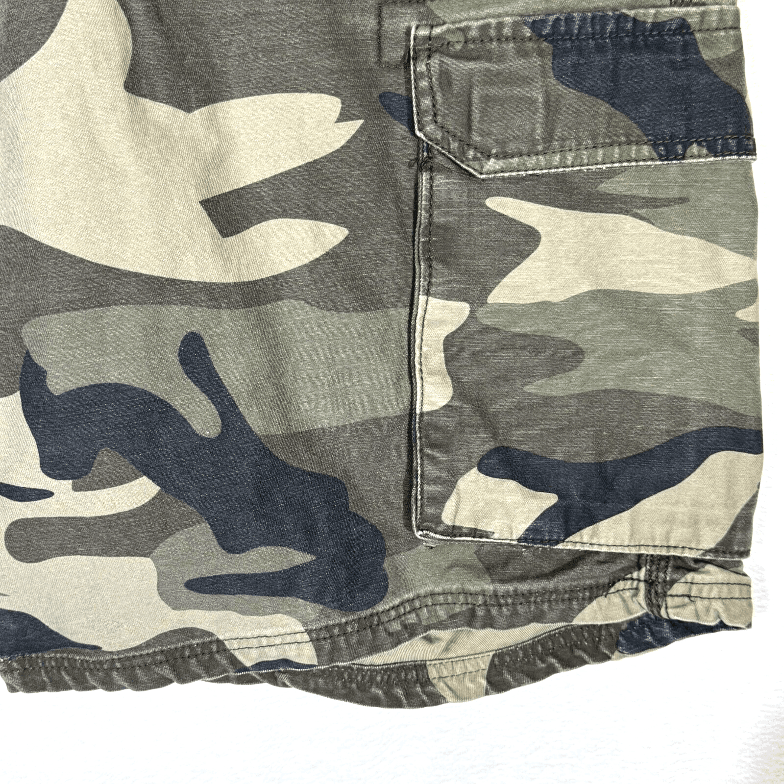 Lincoln Outfitters Cargo Shorts Mens 42 Green Camo 100 Percent Cotton Utility - Thumbnail 5