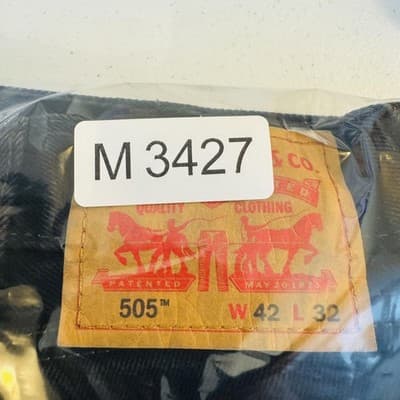 Levis 505 Jeans Mens 42x32 Black Rinse Straight Regular Fit Denim Zip Fly - Thumbnail 15