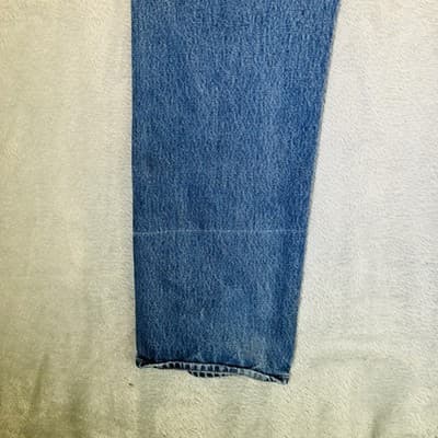 Levis 501 Jeans Mens 34x32 Blue Medium Wash Straight Denim Button Fly Classic - Thumbnail 9