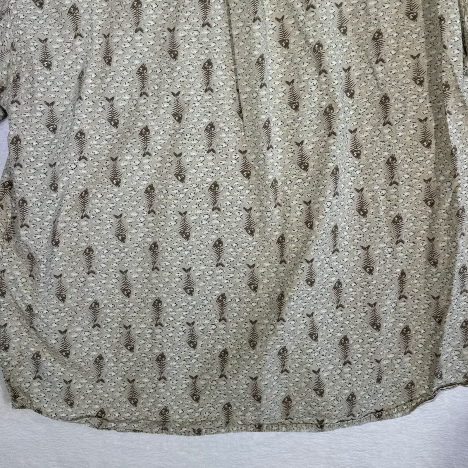 Columbia Men’s XL Brown Fish Skull Print Short-Sleeve Button-Down Shirt M592 - Thumbnail 9