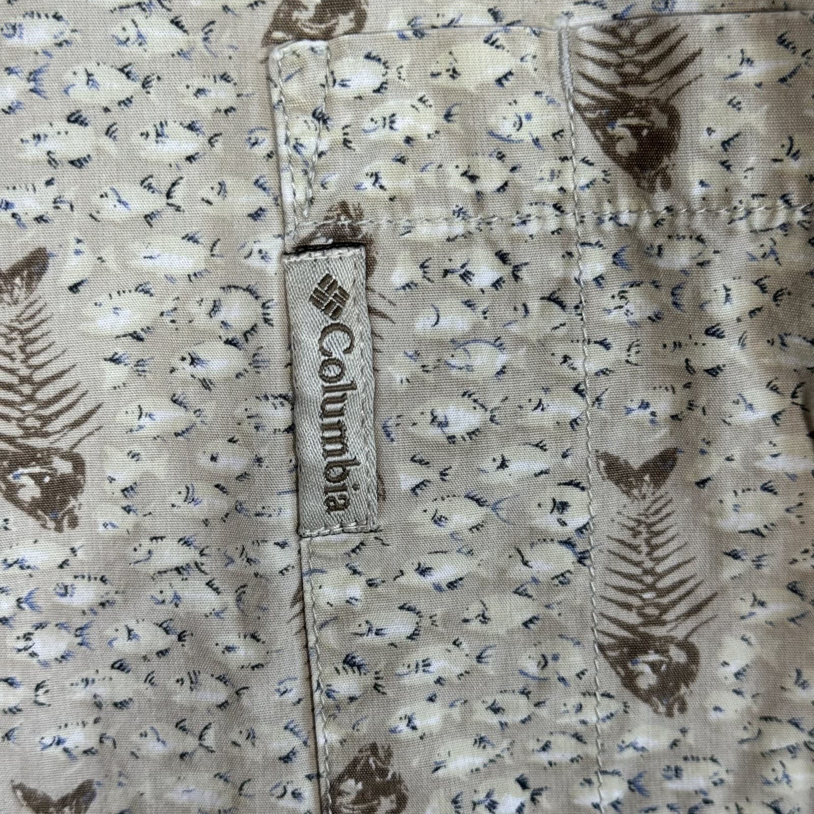 Columbia Men’s XL Brown Fish Skull Print Short-Sleeve Button-Down Shirt M592 - Thumbnail 6