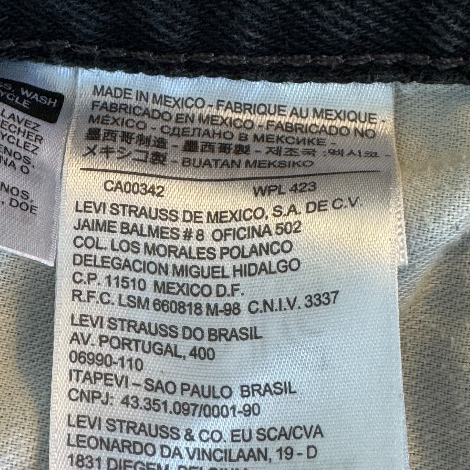 Levi’s 550 Jeans Men 38x34 Black Denim Dark Wash Mid Rise Relaxed Straight - Thumbnail 11