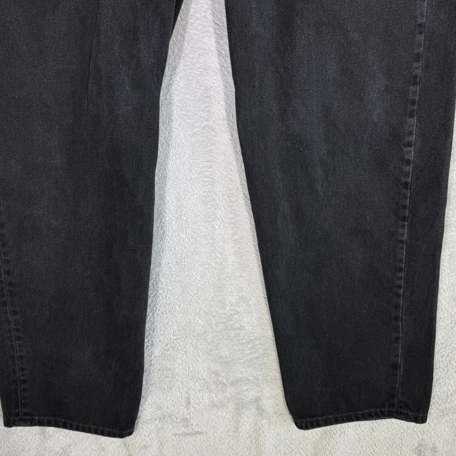 Levi’s 550 Jeans Men 38x34 Black Denim Dark Wash Mid Rise Relaxed Straight - Thumbnail 5