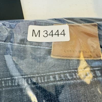 Lucky Brand 221 Original Straight Jeans Mens 40x32 Blue Medium Wash Zip Fly - Thumbnail 16