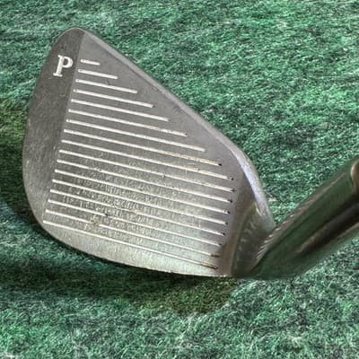Tour Model Series 3 Pitching Wedge RH True Temper TT Lite Steel U-Groove - Thumbnail 2