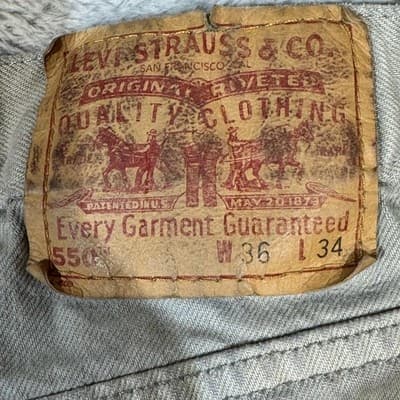 Vintage Levis 550 Jeans Mens 34x33 (36x34) Gray Relaxed Tapered Light Wash USA - Thumbnail 6