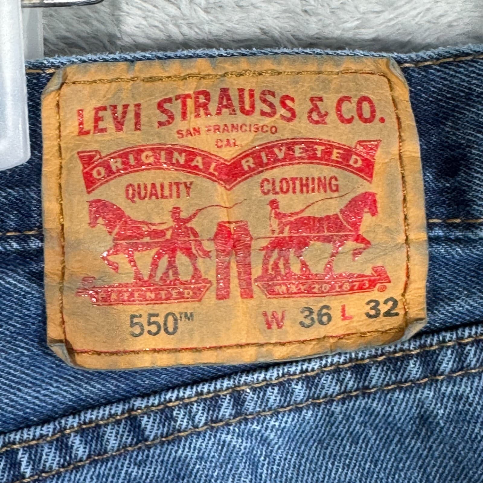 Levi’s 550 Jeans Men 36x32 Blue Denim Mid Rise Relaxed Straight Leg - Thumbnail 9