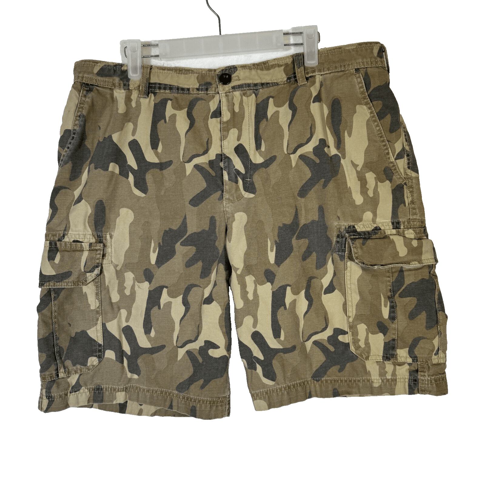 Izod Shorts Men’s 38 Green Camouflage Cargo Cotton Classic Fit High-Rise - Image 1
