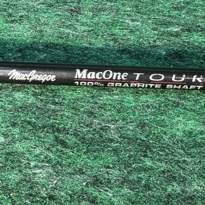 MacGregor MacOne Oversize 4 Iron Mens RH Graphite Shaft Medium Firm Flex - Thumbnail 6