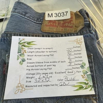 Vintage Levis 501 Jeans Mens 34x31 (32x32) Blue Medium Wash Button Fly Denim - Thumbnail 10