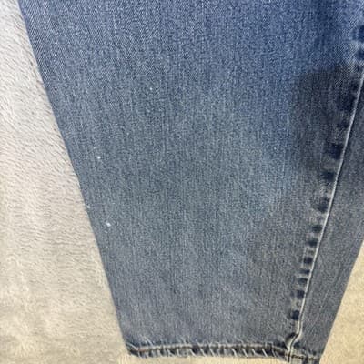 Vintage Levis 550 Jeans Mens 42x30 Blue Relaxed Tapered Frayed Denim Distressed - Thumbnail 2