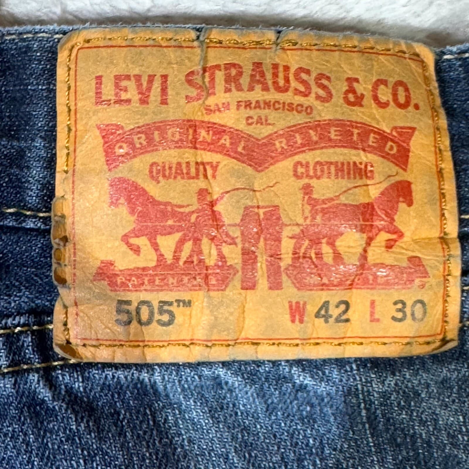 Levi’s 505 Men’s Jeans 42X30 Blue Denim Mid-Rise Straight Leg 100% Cotton - Thumbnail 9