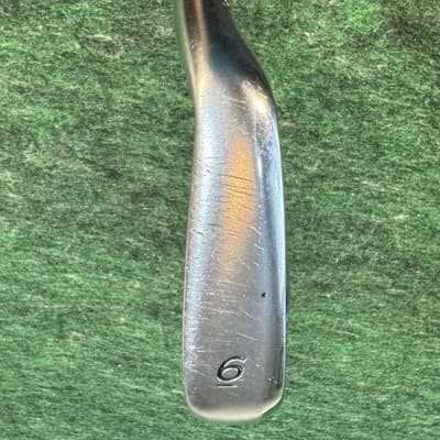 TaylorMade R9 9 Iron Mens RH KBS 90 Steel Stainless Silver Cavity Back Golf Club - Thumbnail 3