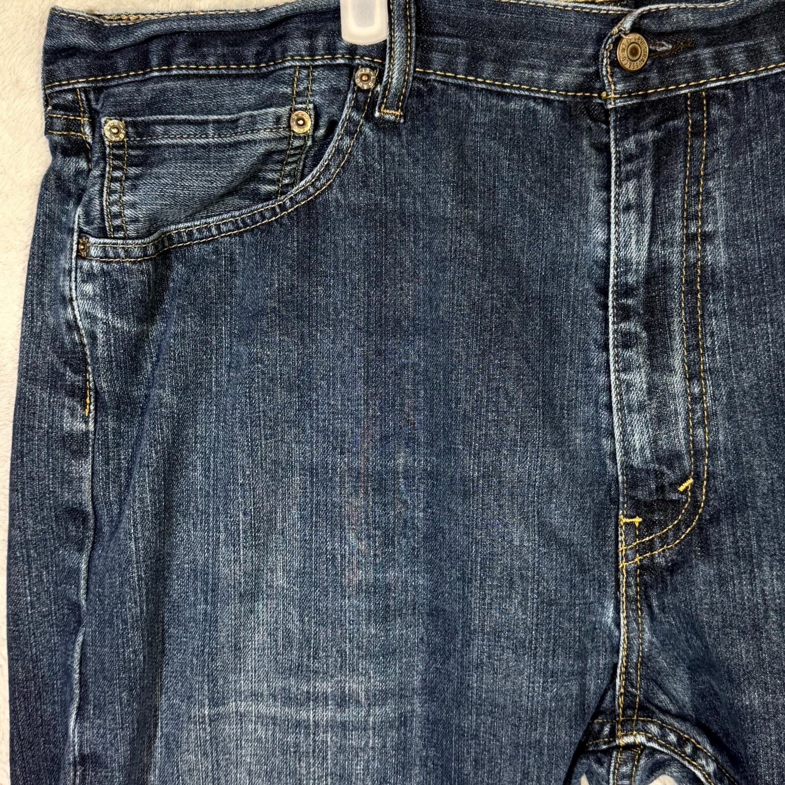 Levi’s 505 Men’s Jeans 42X30 Blue Denim Mid-Rise Straight Leg 100% Cotton - Thumbnail 3