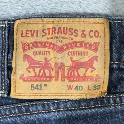 Levis 541 Jeans Mens 40x32 Blue Athletic Fit Taper Stretch Denim Dark Wash - Thumbnail 3